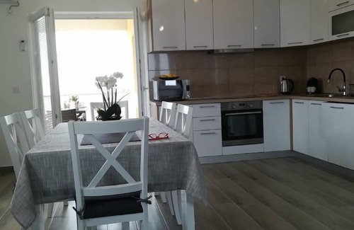 Karlobag Apartment | Apartment Villa Bijele Stijene - Two Bedroom Apartment with Terrace and Sea View