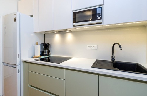 Brulo Apartment | Apartment Vita with Terrace and Garden View