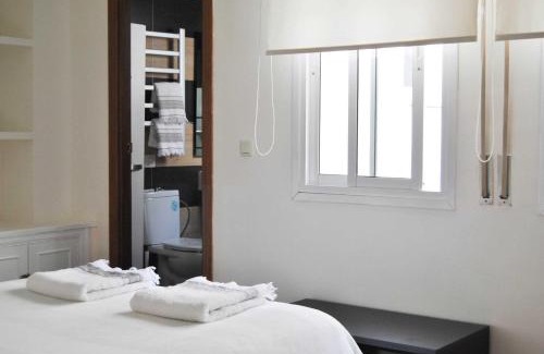 San Gil Apartment | Apartment Wall Center - Aloha Sevilla