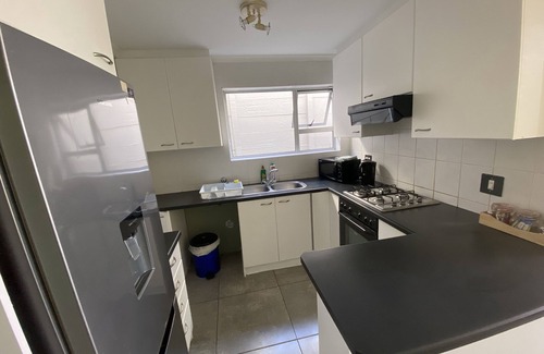 West Beach Apartment | Apartment! Welcome to our charming guesthouse in Cape Town!