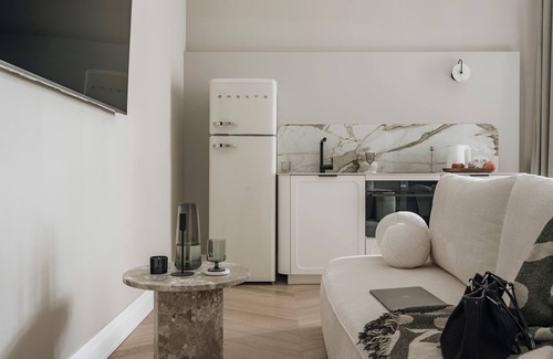 Srodmiescie Południowe Apartment | Apartment with 3 bedrooms, balcony, city center