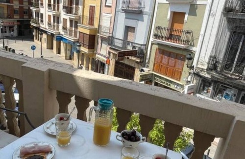 Requena Apartment | Apartment with Balcony Varone - City View Apartments near Circuito Cheste