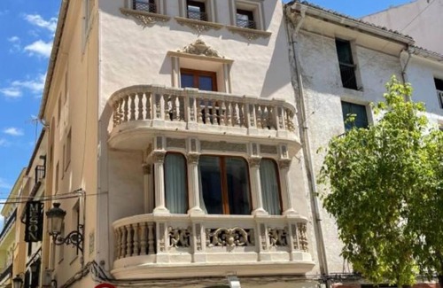 Requena Apartment | Apartment with Balcony Varone - City View Apartments near Circuito Cheste