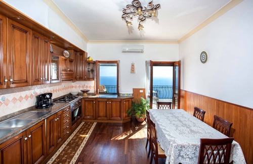 Furore House | Apartment with breathtaking view, Jacuzzi and Solarium
