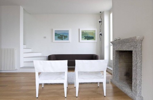 Varenna Apartment | Apartment with breathtaking view over the lake, no car needed