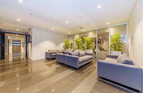 Grafton Apartment | Apartment with Brilliant views in Auckland CBD