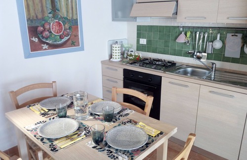 Viddalba House | Apartment with communal pool, garden and terrace overlooking the hills