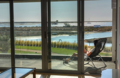 Fuseta Apartment | Apartment With Fantastic View On The Sea - Infinity Pool/Sleeps 4