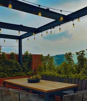 Zona 13 Apartment | Apartment with airport views