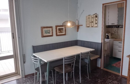 Faro Apartment | Apartment with large terrace right by the sea
