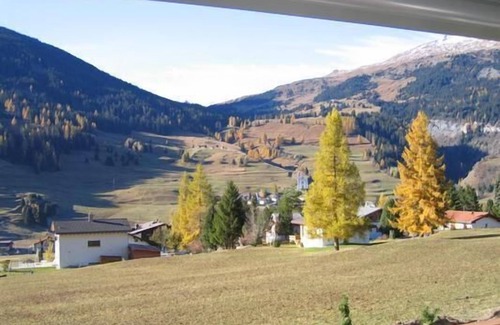 Savognin Apartment | Apartment with mountain view
