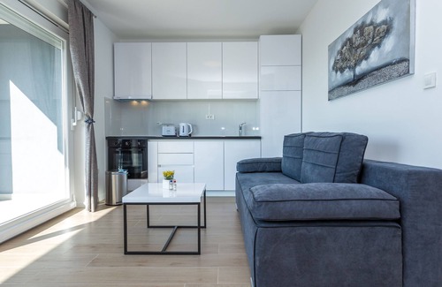 Zrce Apartment | Apartment with Pool, AC, & Free WIFI