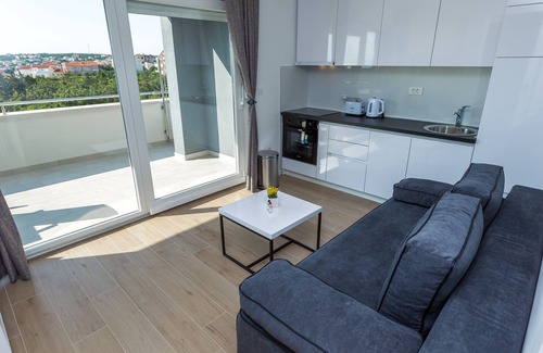 Zrce Apartment | Apartment with Pool, AC, & Free WIFI