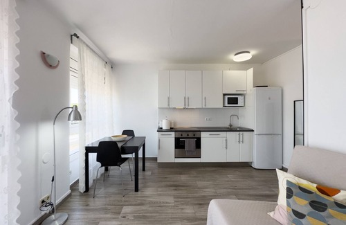 Gava Apartment | Apartment with pool in Gavá Mar