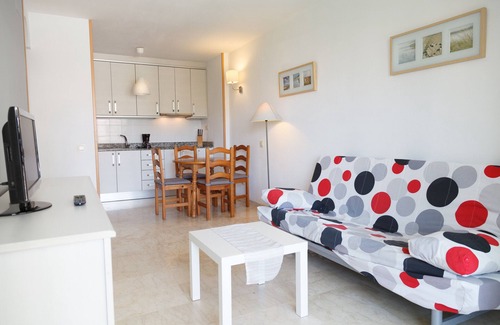 La Pineda Apartment | Apartment with Pool near the Beach UHC AQUAMARINA 290