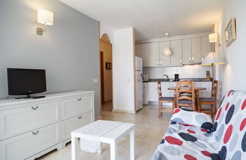 La Pineda Apartment | Apartment with Pool near the Beach UHC AQUAMARINA 290