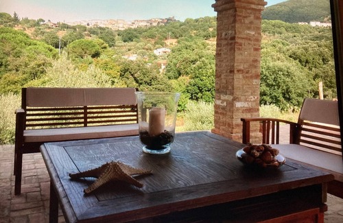 Scarlino Apartment | Apartment with private garden near the forest and 4km from the sea