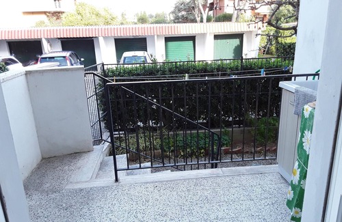 Livorno Apartment | Apartment with private garden in Livorno