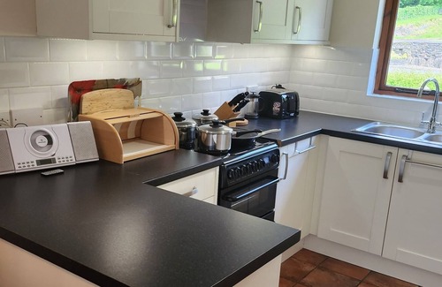 Backbarrow Apartment | Apartment with river view- Sleeps 4