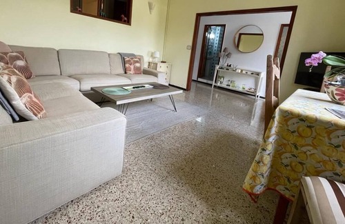 Teror Apartment | Apartment With Terrace and Mountain View