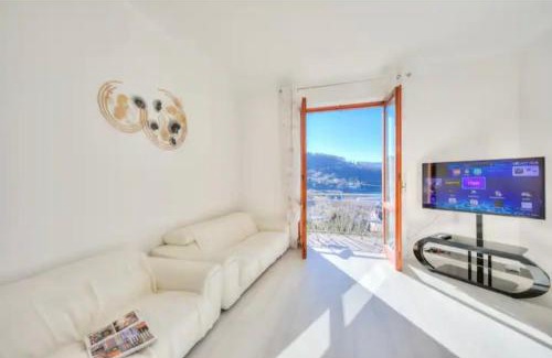 Laveno Apartment | Apartment With View Lake Maggiore/Laveno Mombello