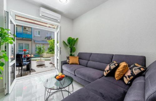 Gruz Apartment | Apartment Zolla Dubrovnik- Hot Tub and Free Parking