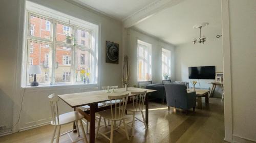 Frederiksberg Apartment | ApartmentInCopenhagen Apartment 1690