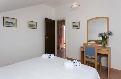 Lozica Apartment | Apartments Anamaria