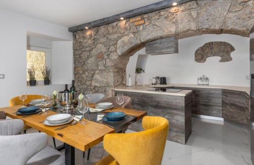 Bregi Apartment | Apartments Bregha - Three Bedroom Apartment with Sea View