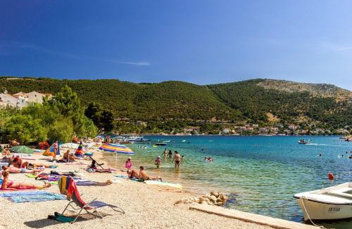 Grebastica Apartment | Apartments by the sea Grebastica, Sibenik - 4881