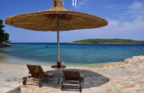 Loviste Apartment | Apartments by the sea Loviste, Peljesac - 18656