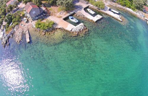 Putnikovic Apartment | Apartments by the sea Zuronja, Peljesac - 10137