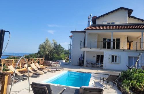 Lovran Apartment | Apartments Chiara mit Meerblick und Pool und Jacuzzi