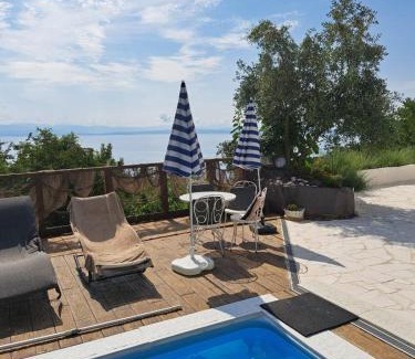 Lovran Apartment | Apartments Chiara mit Meerblick und Pool und Jacuzzi
