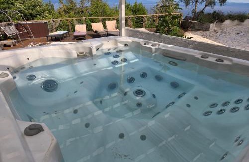 Lovran Apartment | Apartments Chiara mit Meerblick und Pool und Jacuzzi