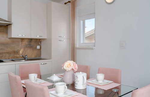 Mandre Apartment | Apartments Family Gligora (25321-A3) - Mandre - island Pag