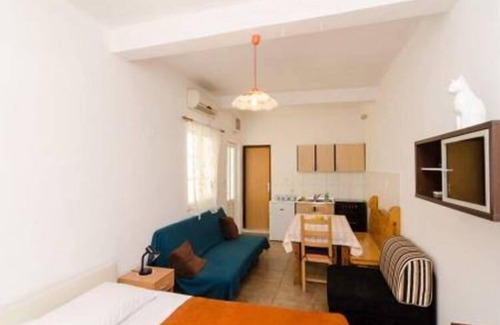 Mljet Apartment | Apartments Felix Mljet - One Bedroom Apartment with Balcony (Marijana)