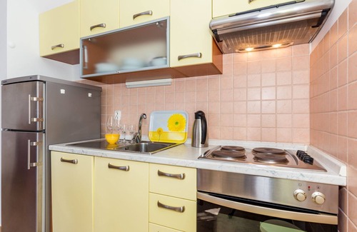 Lun Apartment | Apartments Ivan (27831-A2) - Lun - island Pag