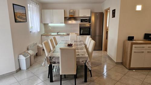 Salatic Apartment | Apartments JANA 1