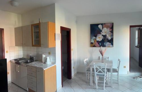 Mali Maj Apartment | Apartments Leona