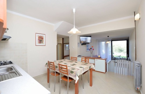 Cres Apartment | Apartments Ljubomir (67851-A1) - Cres - island Cres