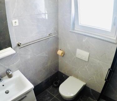 Jadranovo Apartment | Apartments Lopac Jadranovo