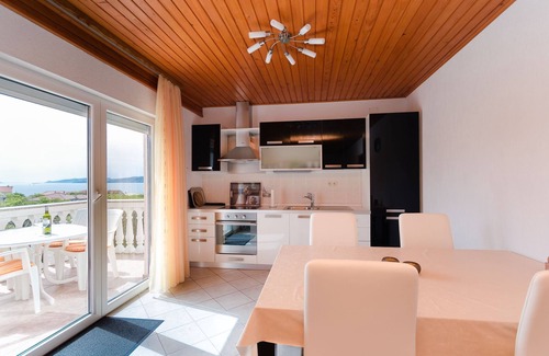 Povile Apartment | Apartments Maravera (86451-A4) - Povile