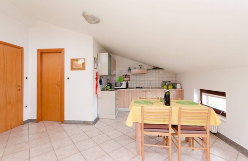 Lovran Apartment | Apartments Milan (24071-A1) - Medveja