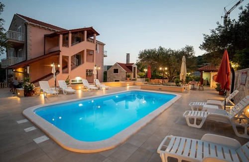 Zaton Apartment | Apartments Njirić