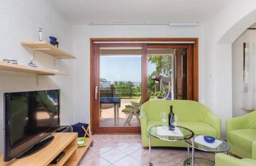 Cesarica Apartment | Apartments Paola - Studio Apartment with Terrace and Sea View