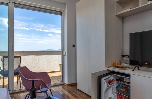 Buzdohanj House | Apartments Rijeka - Terra Magica Room Grobnik ⭐