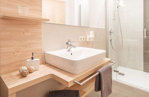 San Giovanni Apartment | Apartments Silva Speikboden with Mountain View, Wi-Fi, Garden, Terrace & Balcony