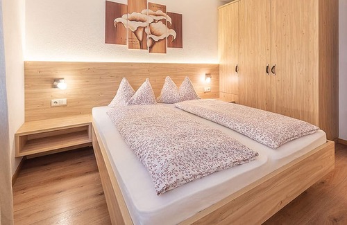 San Giovanni Apartment | Apartments Silva Speikboden with Mountain View, Wi-Fi, Garden, Terrace & Balcony