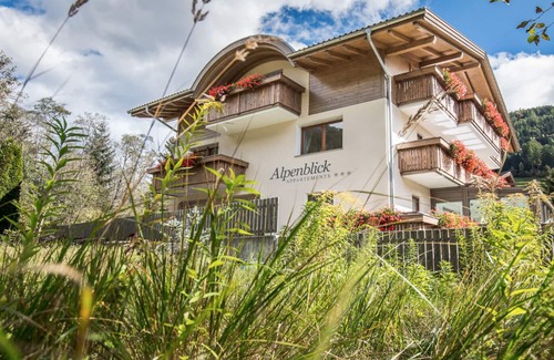 San Giovanni Apartment | Apartments Silva Speikboden with Mountain View, Wi-Fi, Garden, Terrace & Balcony